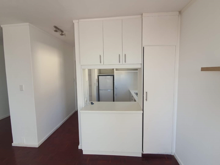 1 Bedroom Property for Sale in Observatory Western Cape